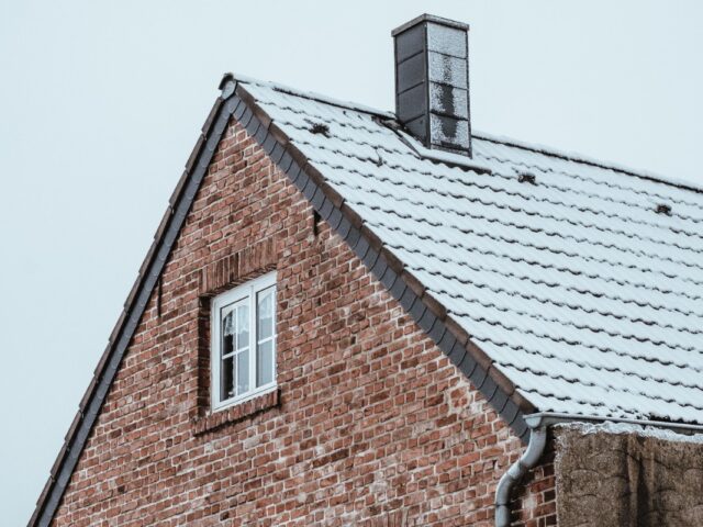 How Seasonal Changes Affect Your Roof and What You Can Do About It